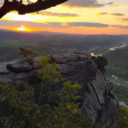 Abendsonne In - Saechsische Schweiz *